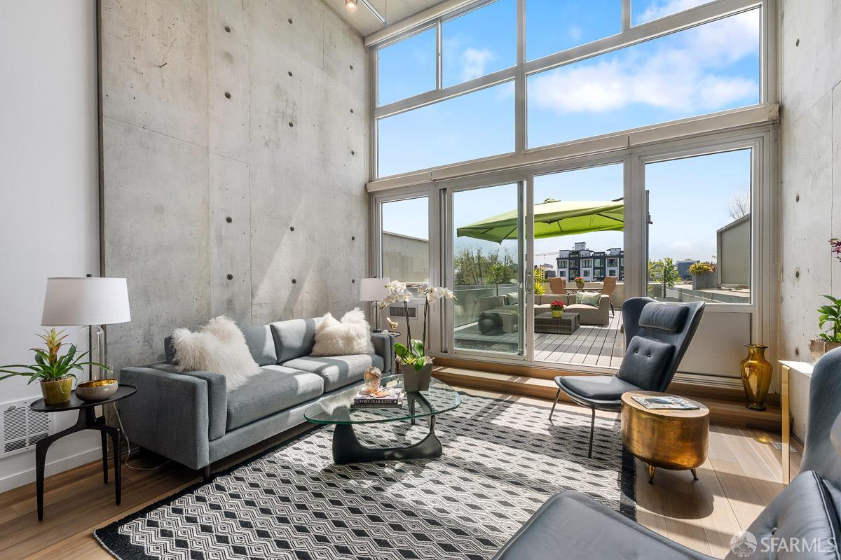 Architectural Loft in SoMa